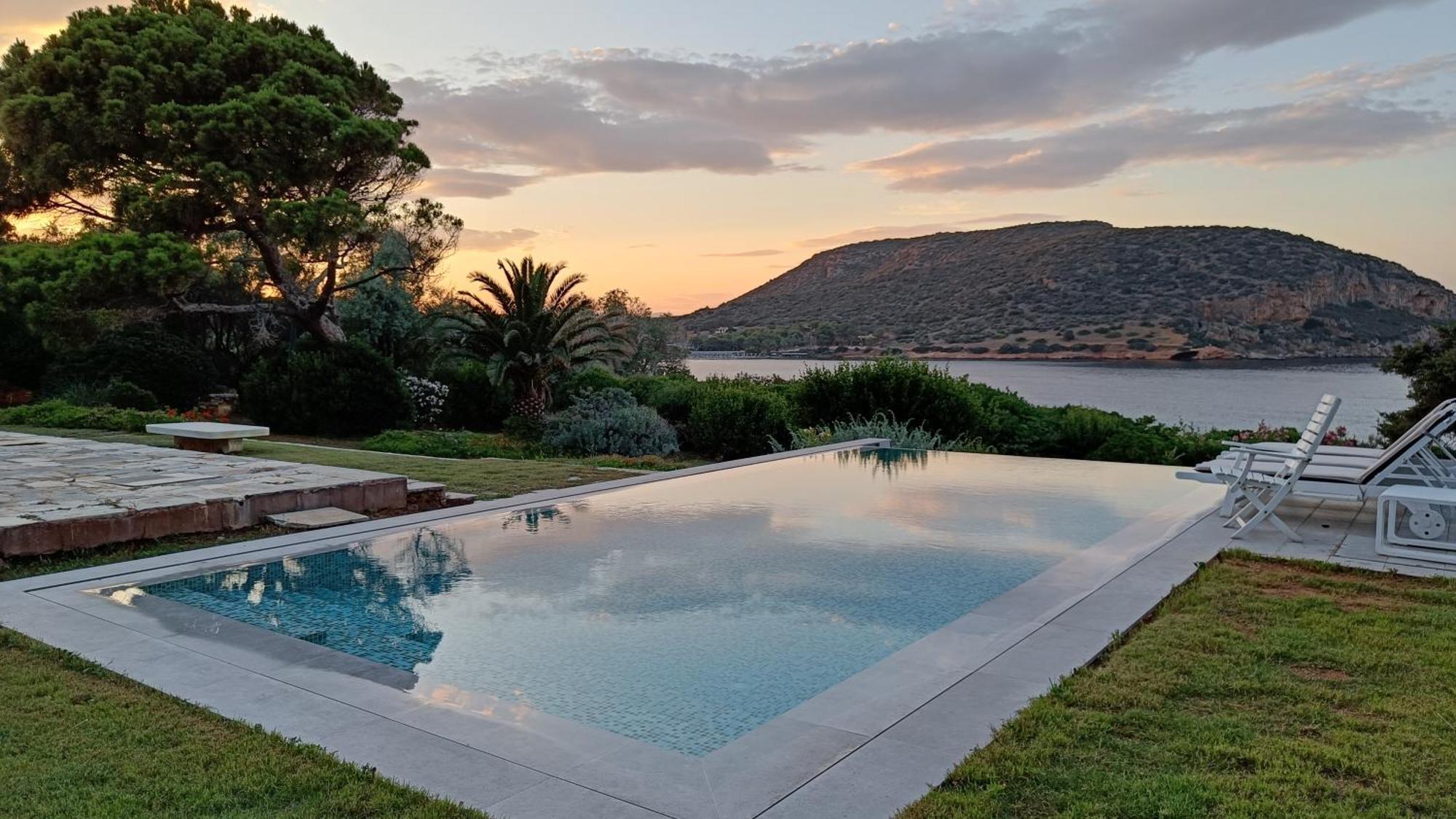Summer Villa In Πόρτο Ράφτη Εξωτερικό φωτογραφία